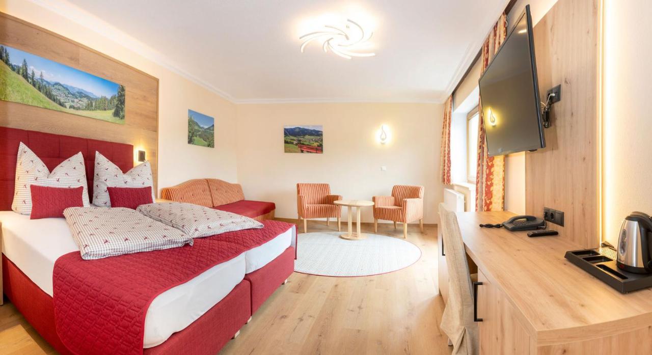 Hotel Schneeberger Niederau Esterno foto