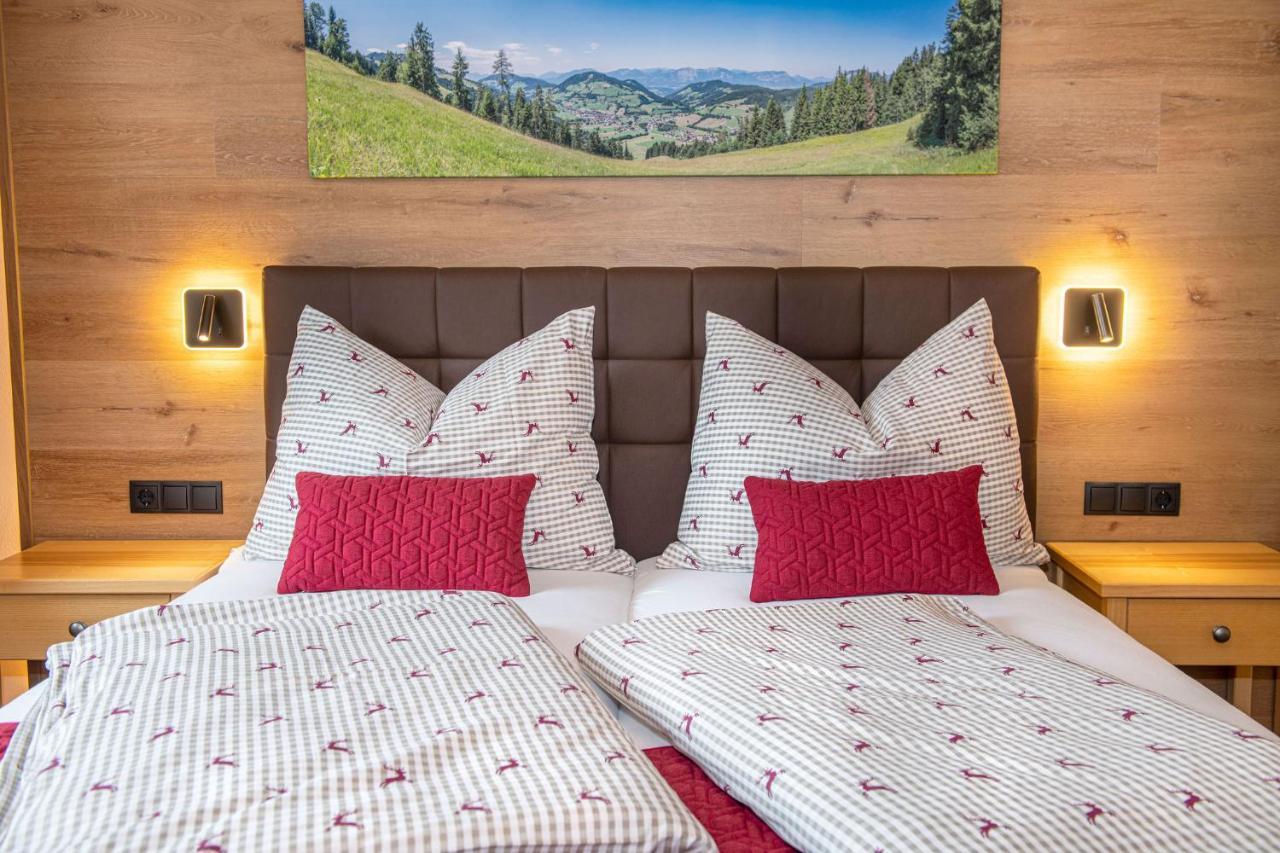Hotel Schneeberger Niederau Esterno foto