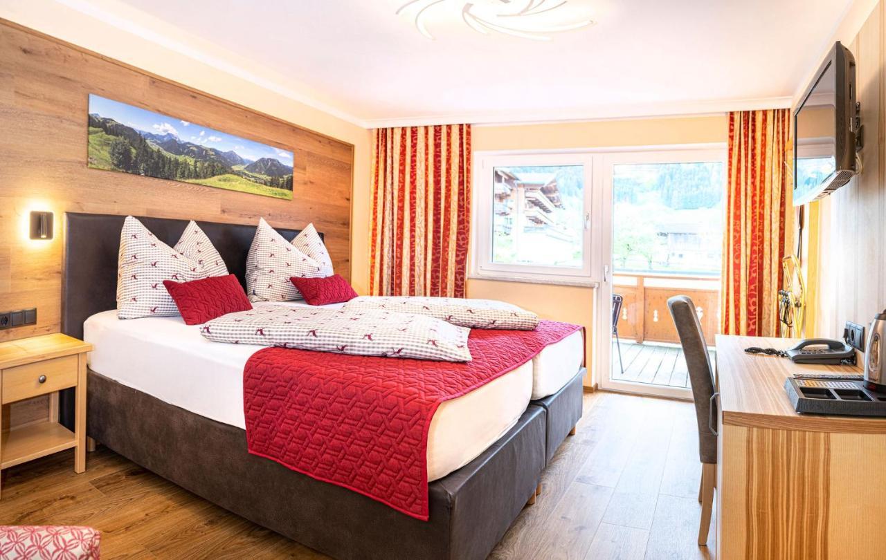 Hotel Schneeberger Niederau Esterno foto