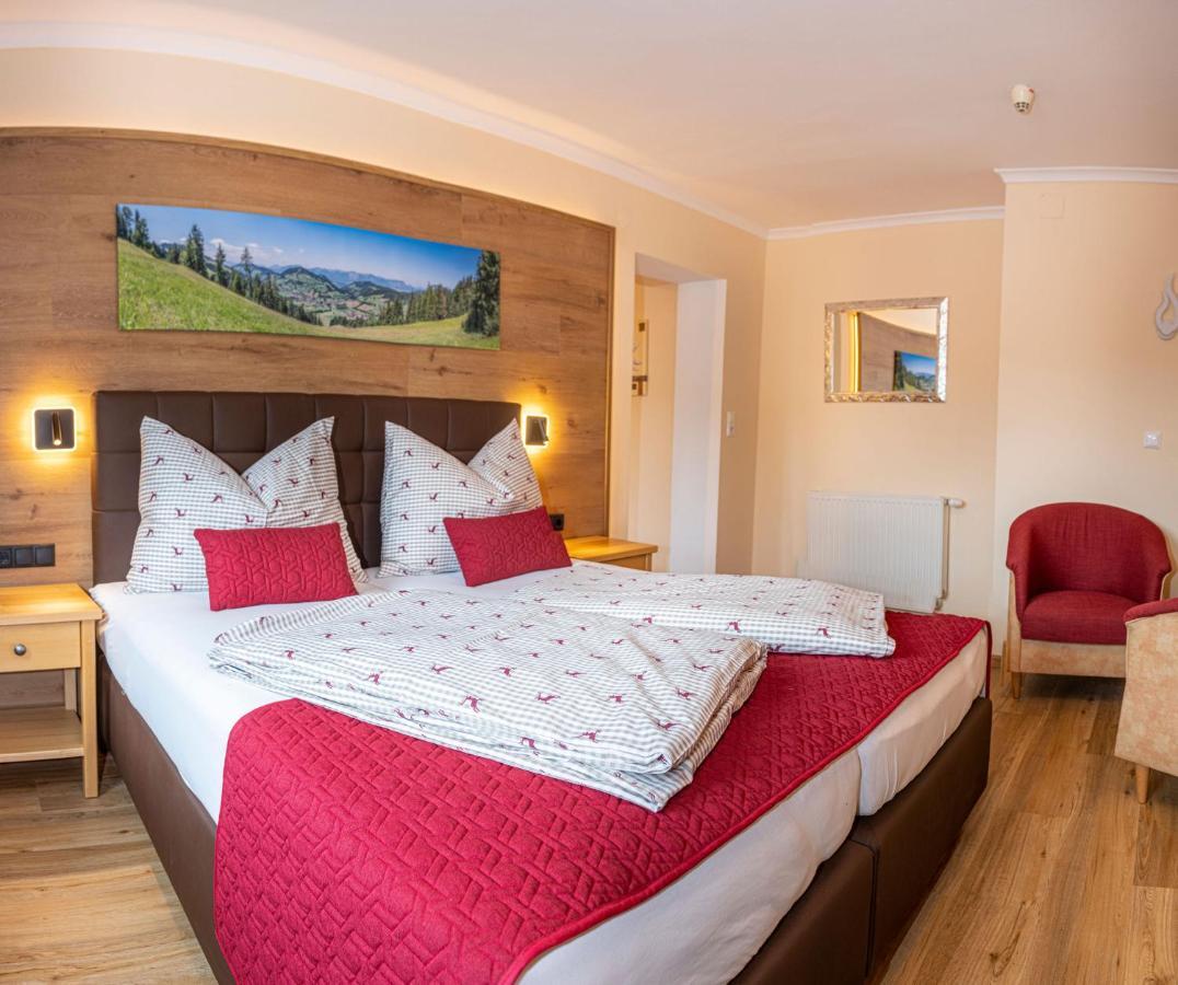 Hotel Schneeberger Niederau Esterno foto