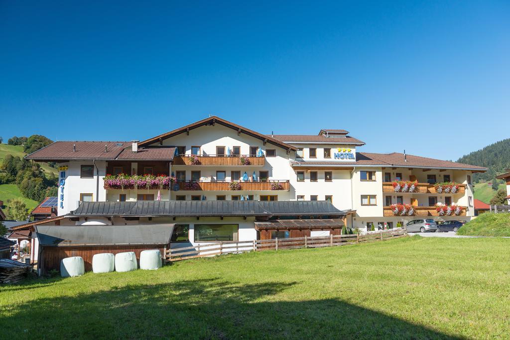 Hotel Schneeberger Niederau Esterno foto