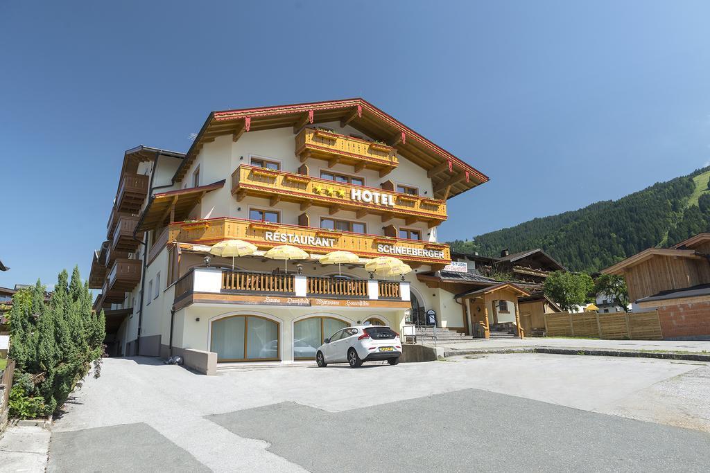 Hotel Schneeberger Niederau Esterno foto