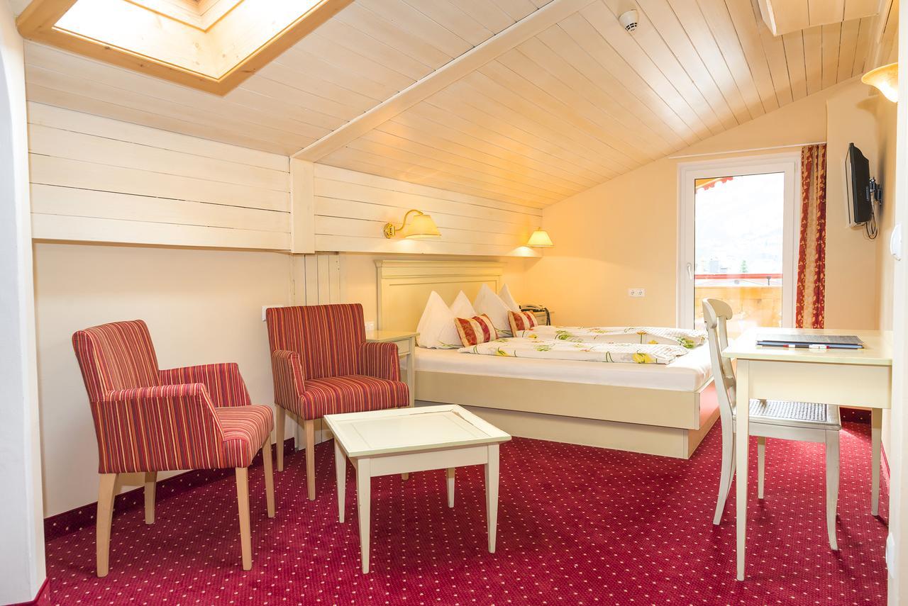 Hotel Schneeberger Niederau Esterno foto